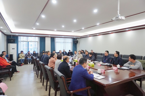 欧阳元明教授骨科博士团队校友工作站落户我院